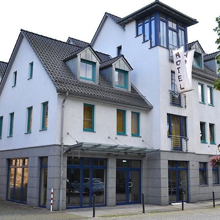 Hotel Am Schlosstor Bueckeburg Bagian luar foto